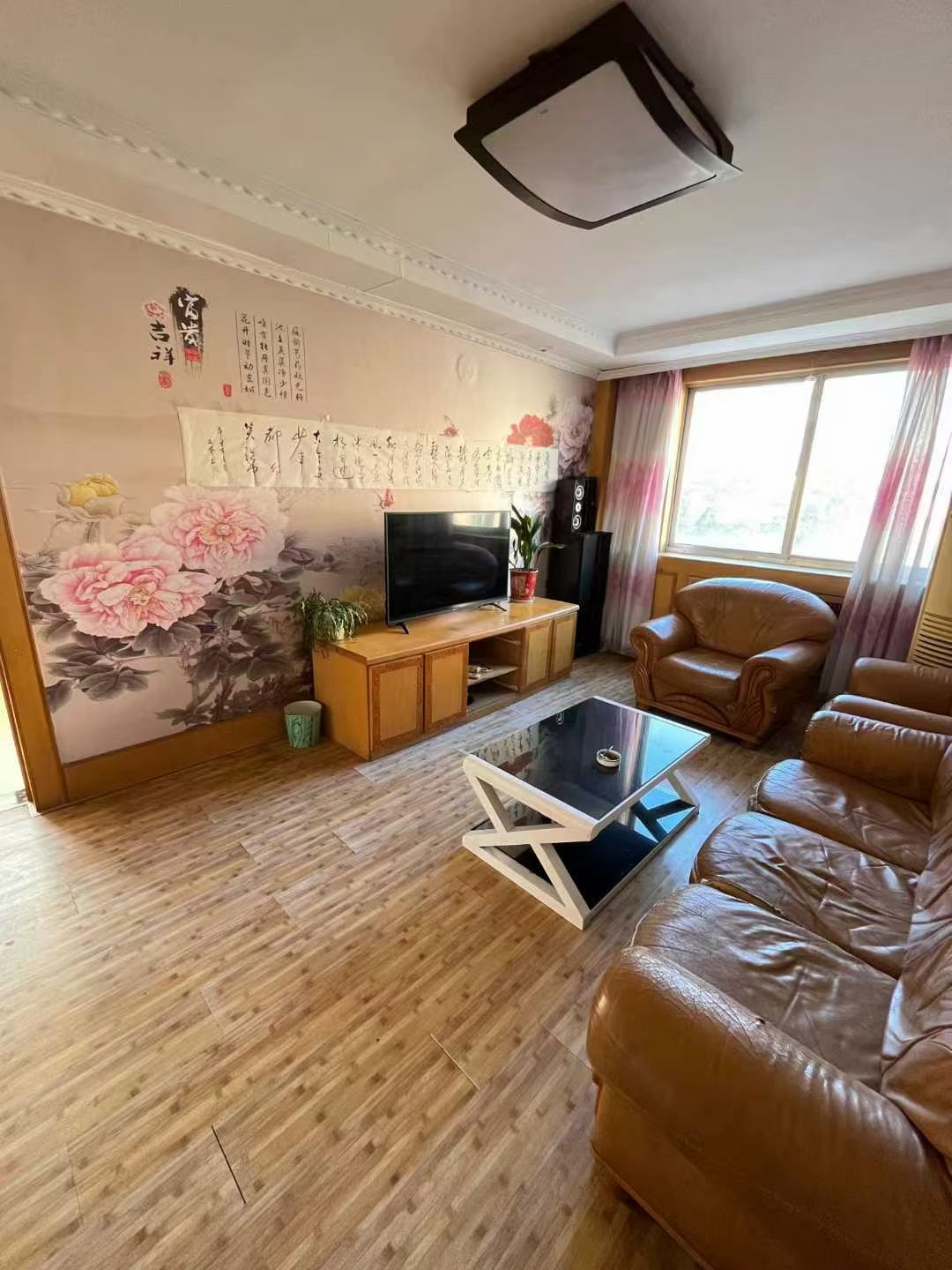 兴东小区3楼90平板正2室39.8万