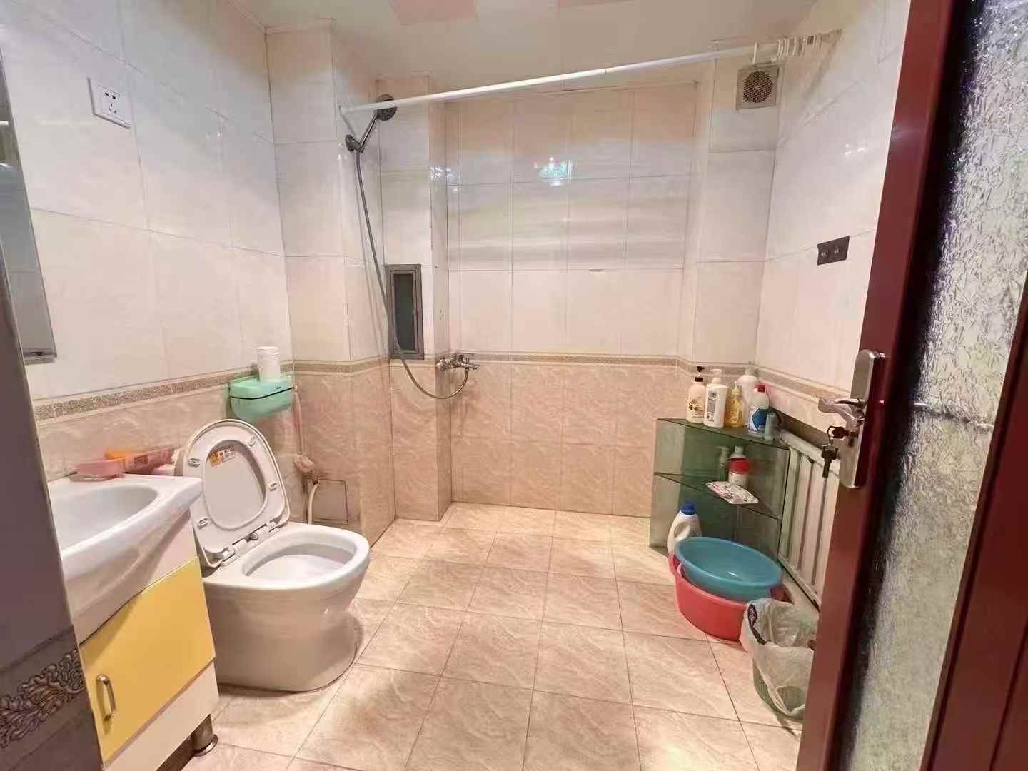 嘉悦小区框架二楼