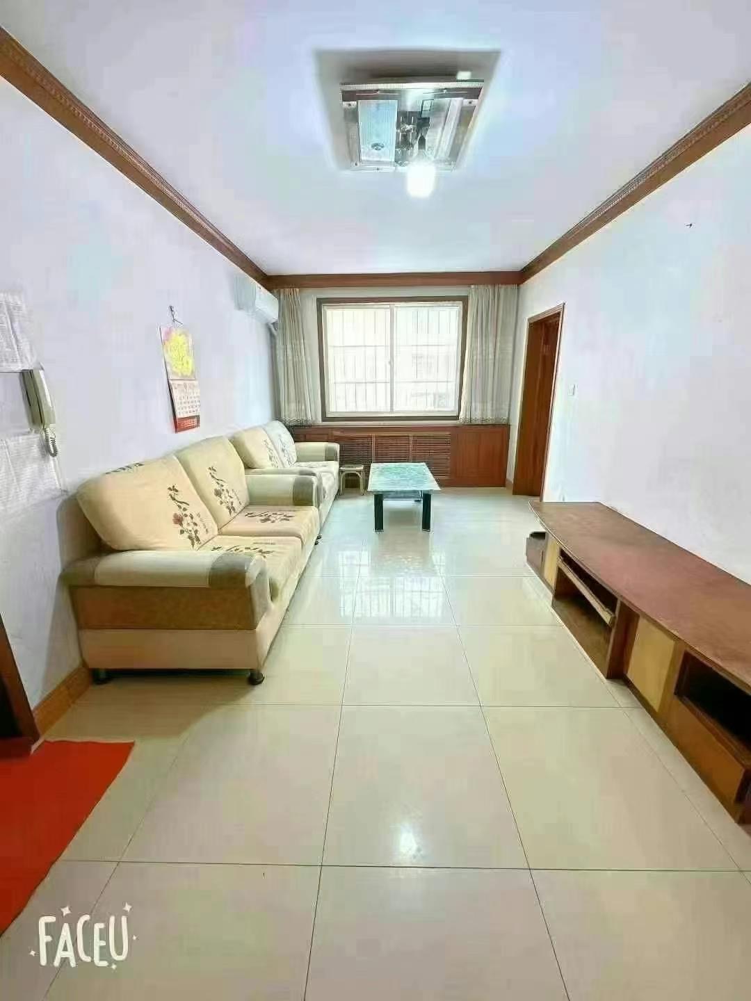 怡园小区一楼