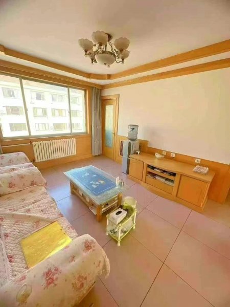 新华小区4楼，房本81平北厅三个卧室，精装双气，28.8万