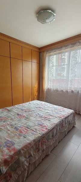 官地小区 近邻菜市场