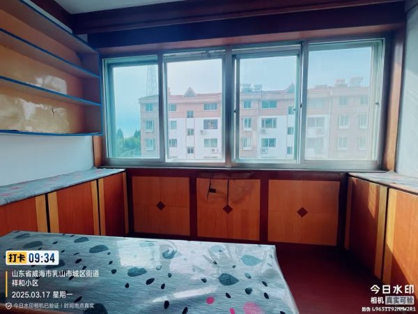 祥和小区，4楼，89平，29.8万。