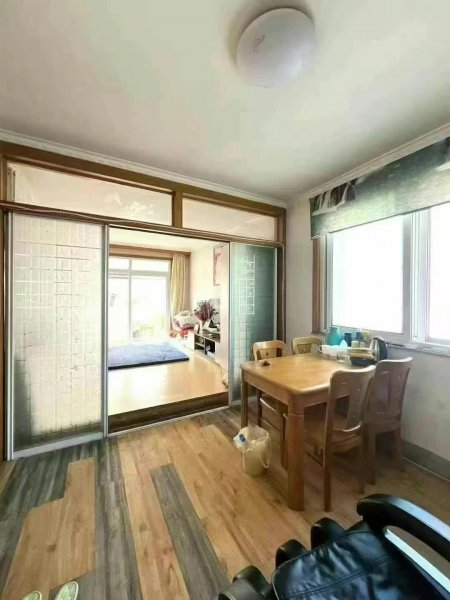城东一区2楼68平，39.8万 ‌‏‍‏ ‌，边户全明户型⁠‎