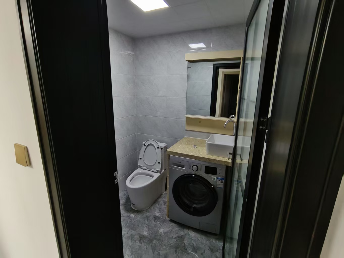 东山小区出租