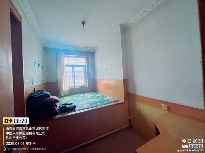 用证，城东一区5楼，113平，四室两厅一卫，简单装修，性价比超高29.8小议。