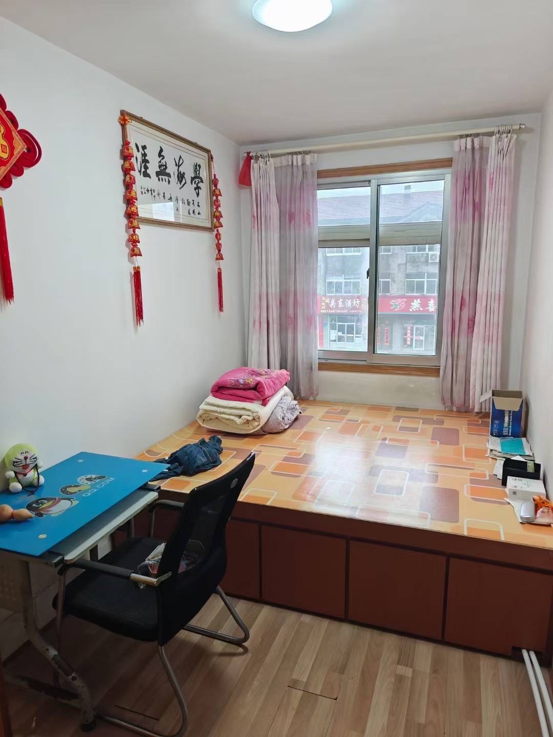 小义乌旁边，供销2楼71.5平，实际80平，三室，家具家电齐全