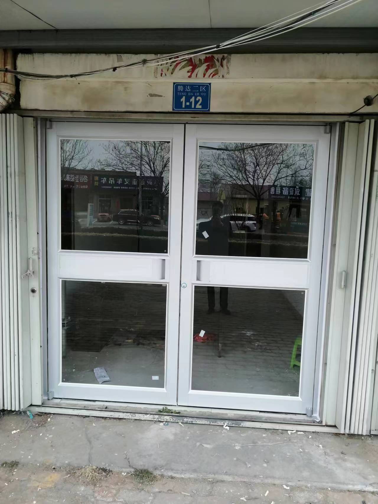 腾达花园二区沿街门市出租