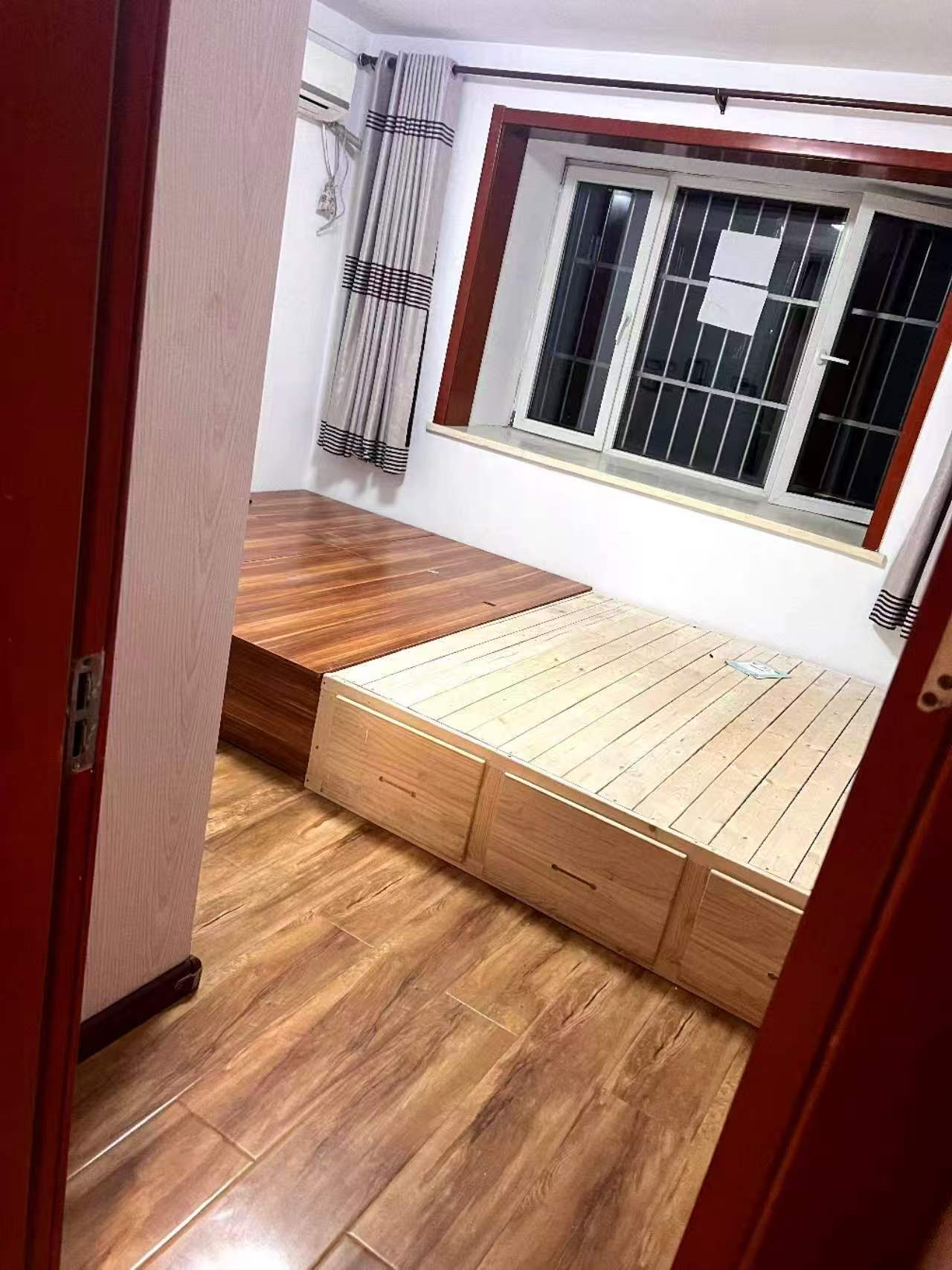 水景绿城1楼90平2室家电家具齐全双气有空调热水器1300/月干净整洁拎包入住