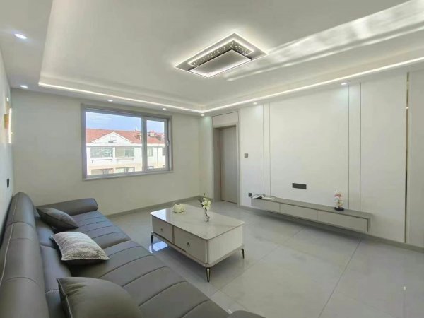 涟源小区 4楼（非顶楼）92平，43.8万！3室！精装未住地暖天燃气