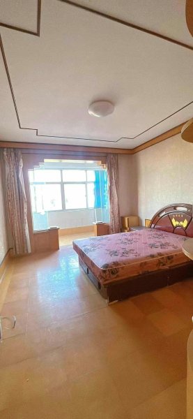 静园小区2楼74平，34.8万，二室二厅 双气
