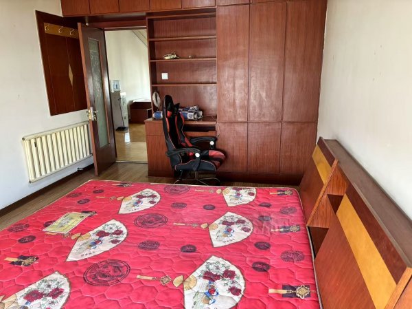 向阳二区阁楼出租