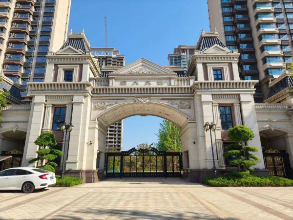 市区物业招聘保安、保洁