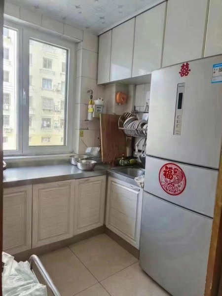 金岭阳光一楼他85平 拎包入住 33.8万楼下有门市单卖