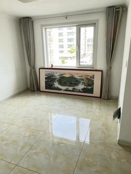 南江书香苑电梯2楼，80平精装短住，地暖双气，急售三天只需33.8万价格小议