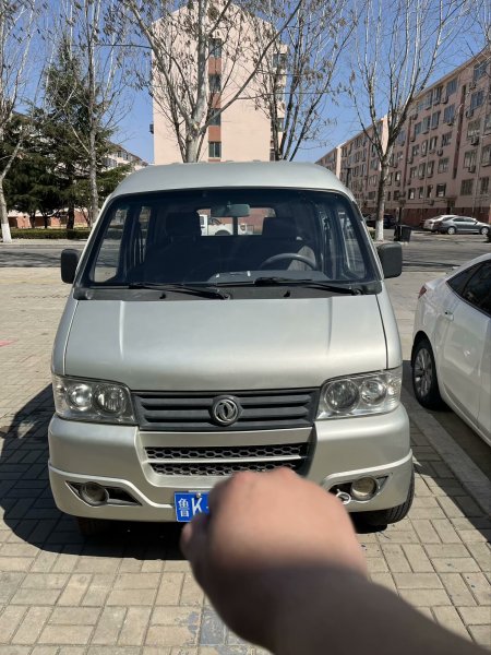 便宜出售16大马力新款东风双排汽油小货车可带户