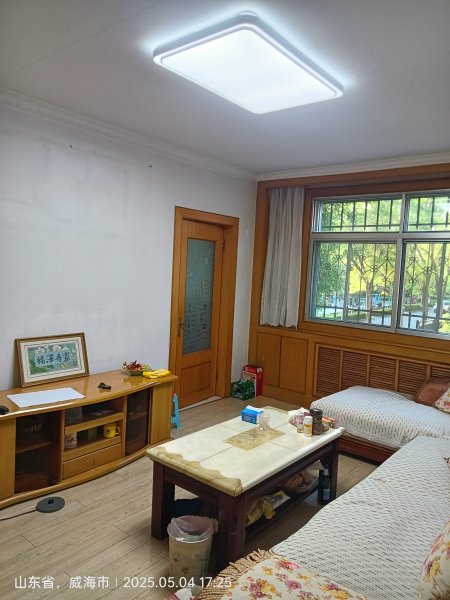出售城东二区一楼