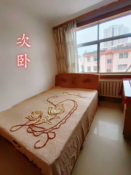 【出租】东山小区25号楼东单元5楼西