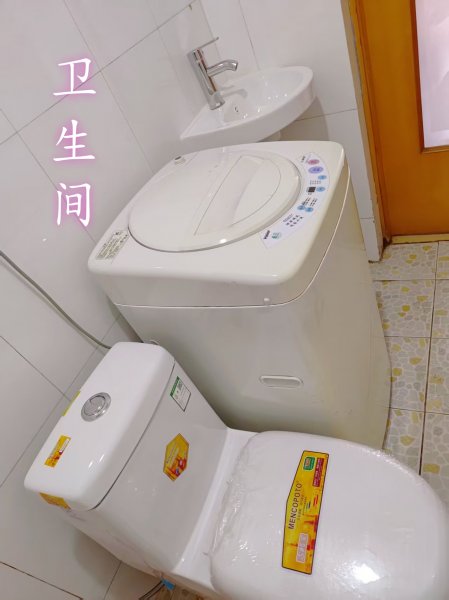东山小区5楼75平3室家电家具齐全双气有空调热水器800/月干净整洁拎包入住
