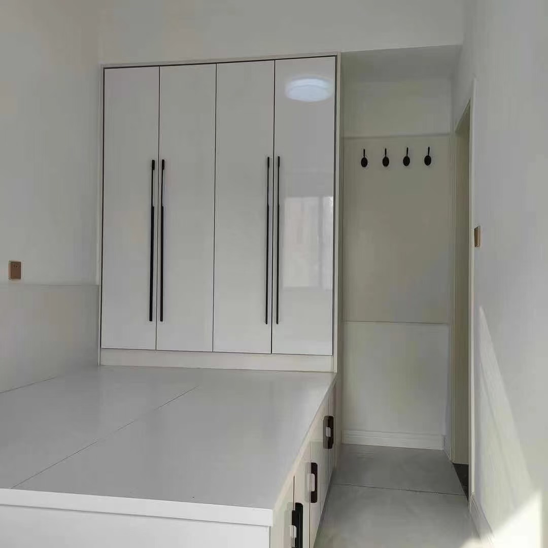 向阳一区贴地2楼60平2室齐全双气600/月干净整洁拎包入住