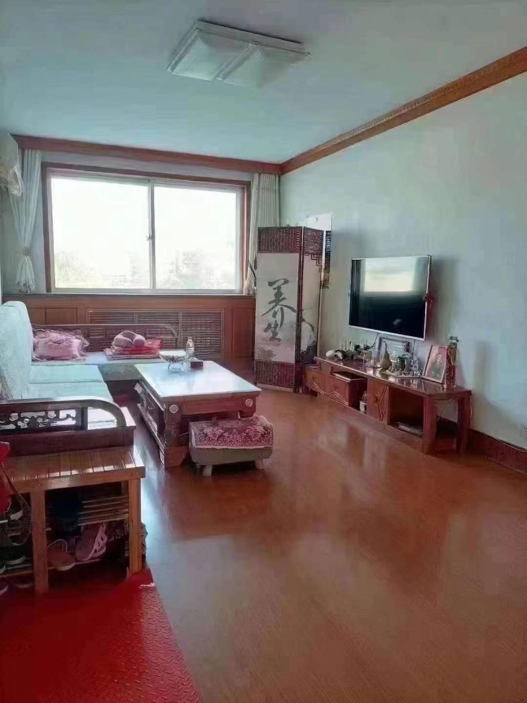 富山小区4楼91平
