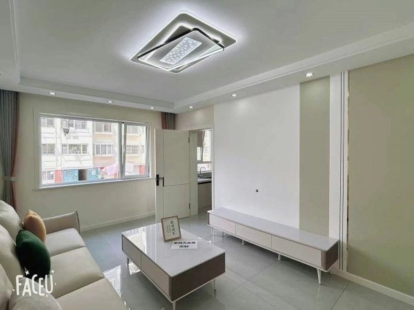 腾达二区1楼带平台，框架、89平、59.8万 3室、地暖