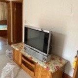 老车站跟前三楼出租