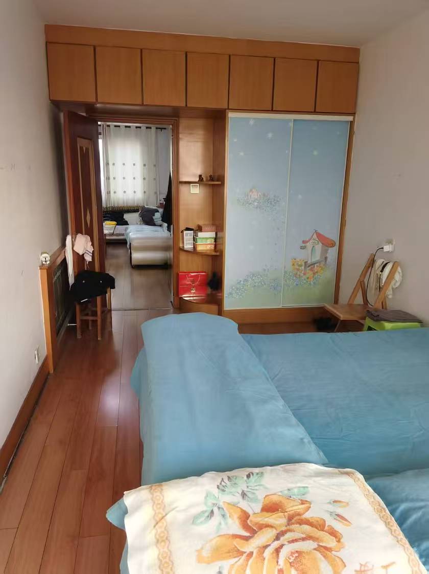 官地小区3楼西边户直降3万