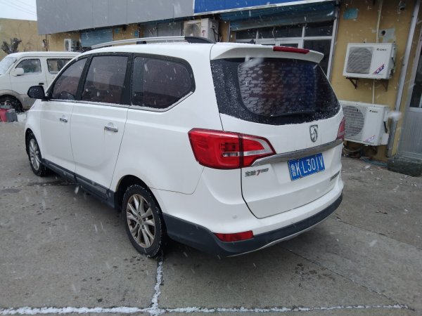 宝骏730出售