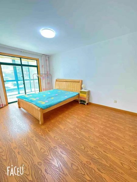阳光丽苑，1楼，95平，38.8万，框架结构，地暖，精装修
