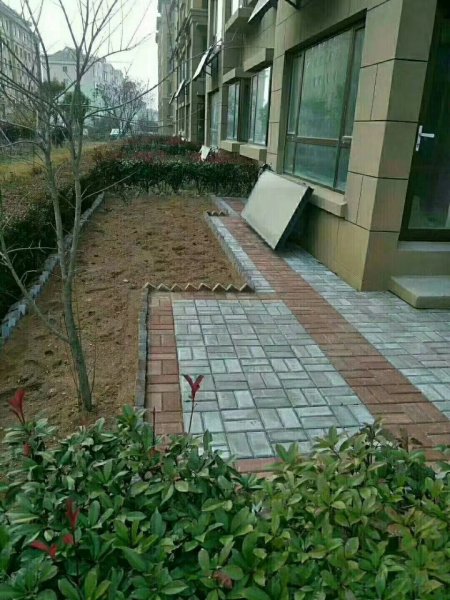 个人推荐：幸福三期一楼带花园117平毛坯房三卧两卫73.8万房证已办理