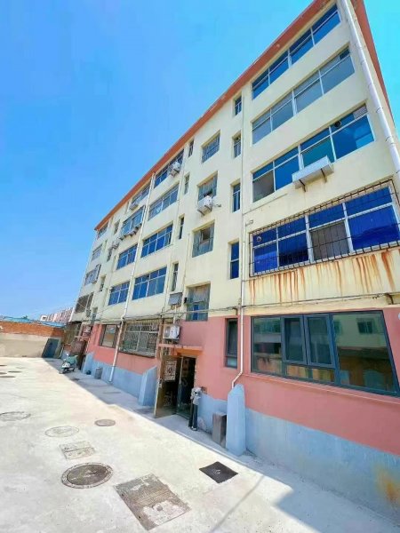 黄山路府前学区一楼23.8万出售
