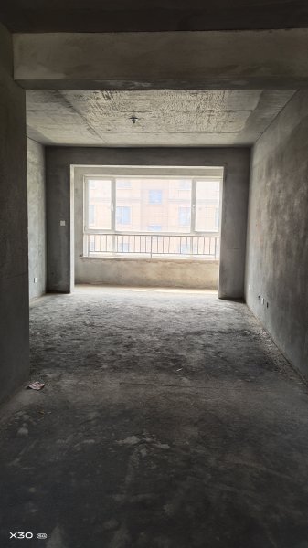 幸福小区三期框架4楼92平毛坯两居室南厅格局49万城关中学母爱广场九尤汇商城共五层