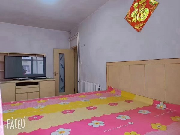 特别适合老人居住 锁厂家属楼二楼 拎包入住 13.8万