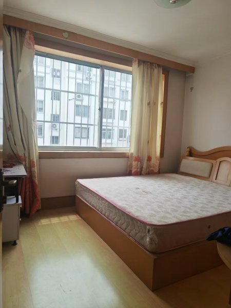 兴东小区 2楼 81平 37.8万 两室两厅可改三室