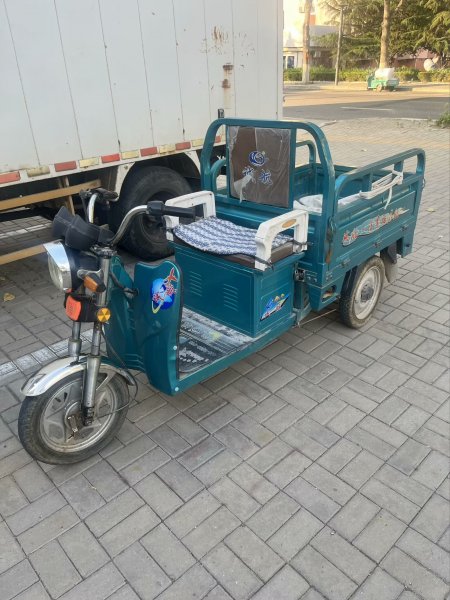 出售电动三轮，九成新仅需1380元，乳山市里看车