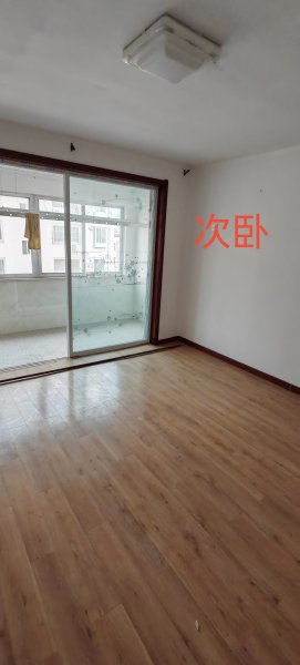 个人出售黎明小区一套，仅需24万，