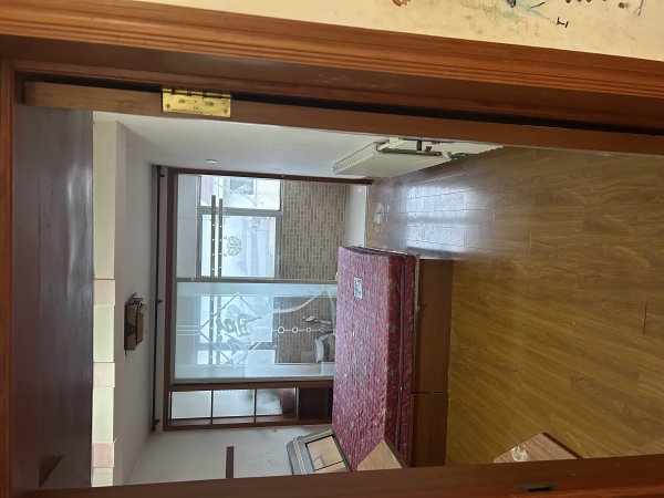 乳山市九九发对面金银苑小区
