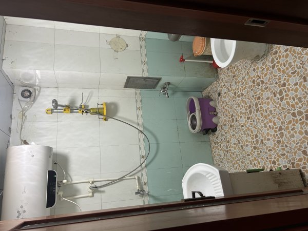 乳山市九九发对面金银苑小区