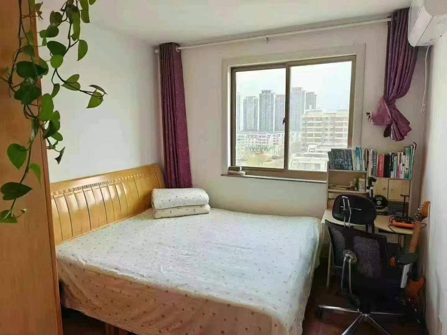 西城华府电梯11楼，95平，南厅南北卧室，落地窗，前方无遮挡，送大草棚，37.8万