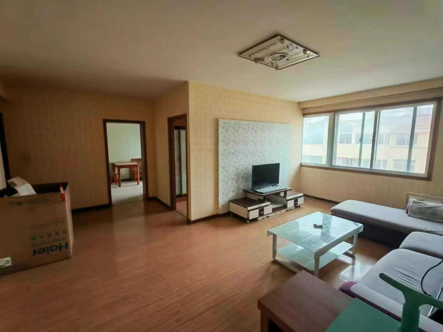 城东一区 6楼 89.14平，27.8万，两室两厅，双气齐全