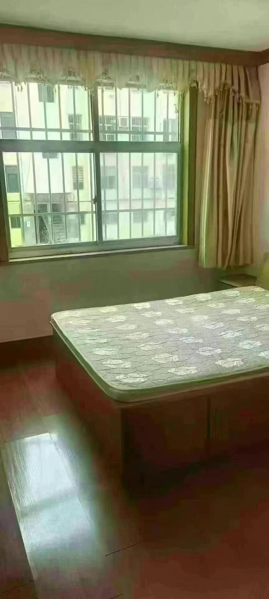 出租 笙歌小区一楼 三室 拎包入住 月租1000