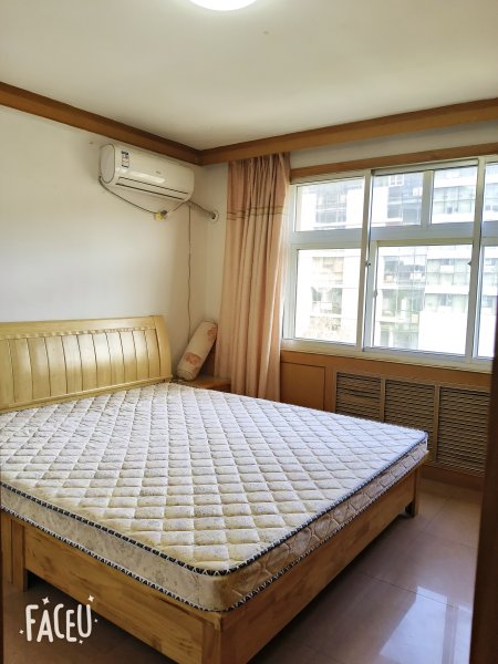 出租畅园小区错层四楼 108平 两室双气紧邻利群超市、新医院、畅园小学