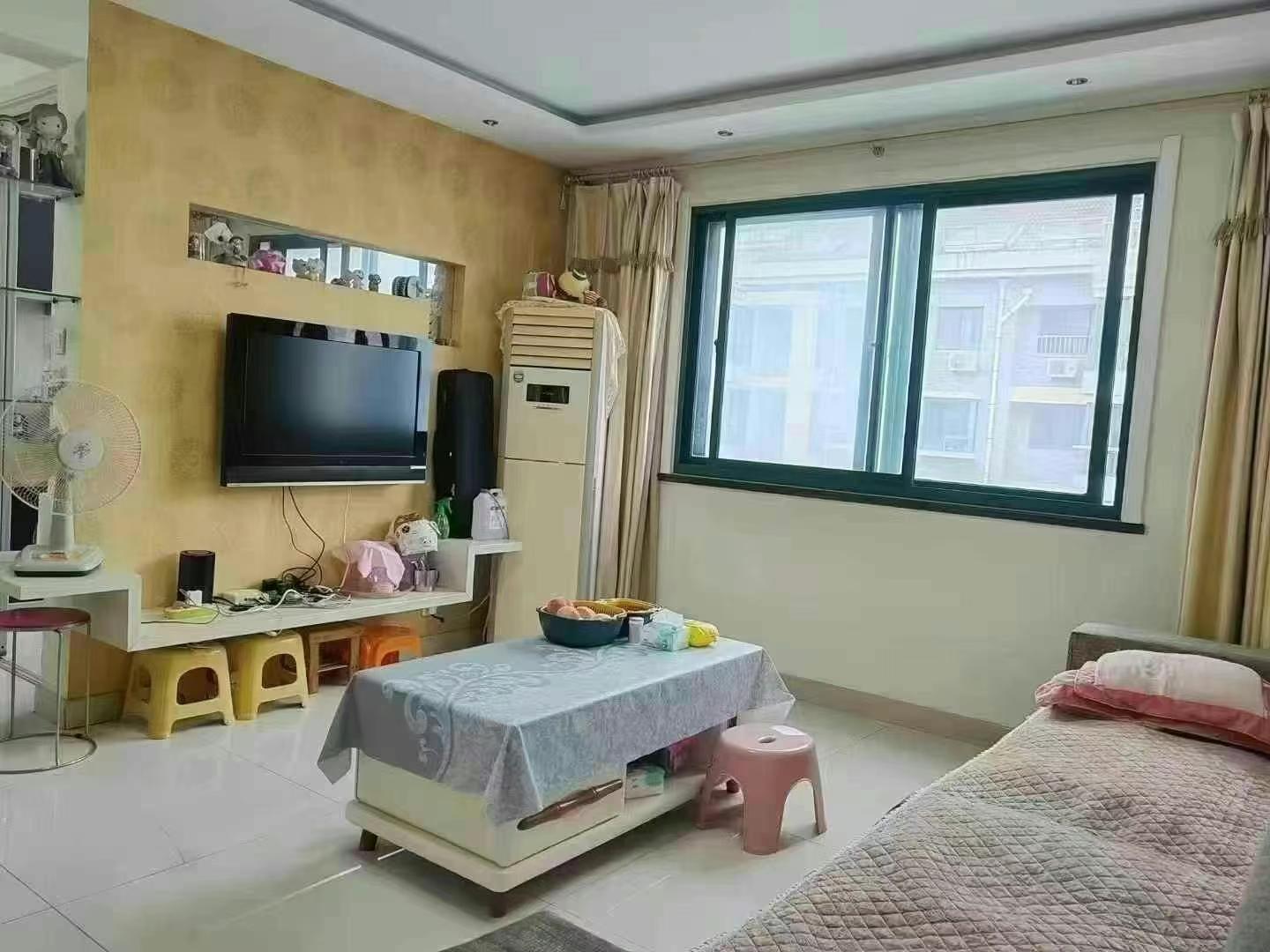 富新花园，5楼非顶层，92平，36.8万，精装修，框架结构，地暖