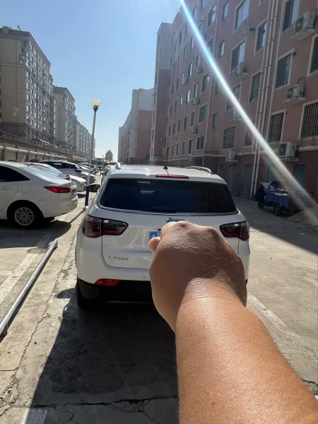 出售18顶配Jeep指南者