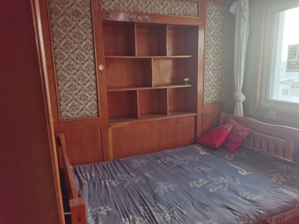 老华联楼上住宅出租