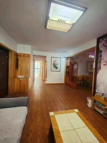 【阳光丽苑稀缺好房！38.8万抢住精装现房｜房东直售无中介费】
