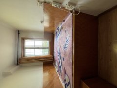 市中心框架房81平两室两厅一卫，带家具家电