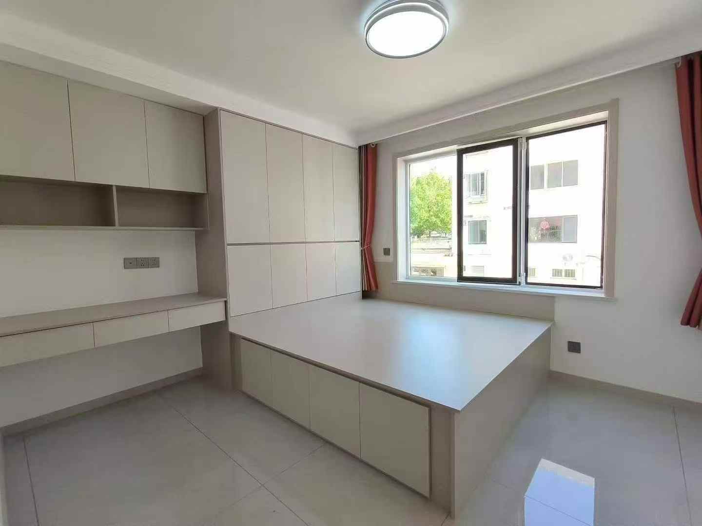 笙歌小区一楼70平 36.8万，精装未住三室，双气地暖