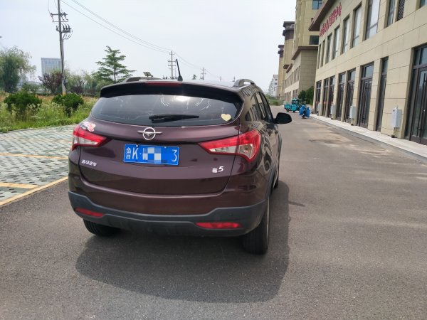 2016年海马S5