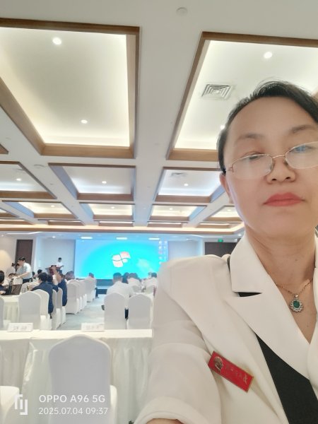 金天慧靓服装毛衫修改整形+旭涛门窗高端定制